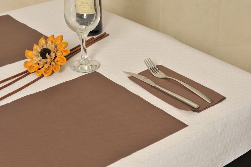 Toalhetes de messa papel 30x40 Cm 40 Gr Chocolate  500 Unidades 