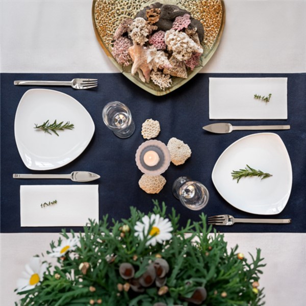 ROLO TOALHA DE MESA PR�-CORTADA 120 CM 60 G/M2 50,4 MT AZUL MARINHO