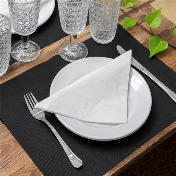 TOALHETE DE MESA SNACK SPUNDBOND PRETO 30x40 cm (200 UNI)