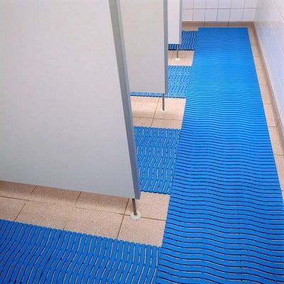 TAPETE AZUL EM ROLO PERFURADO SOFT-STEP  metro linear